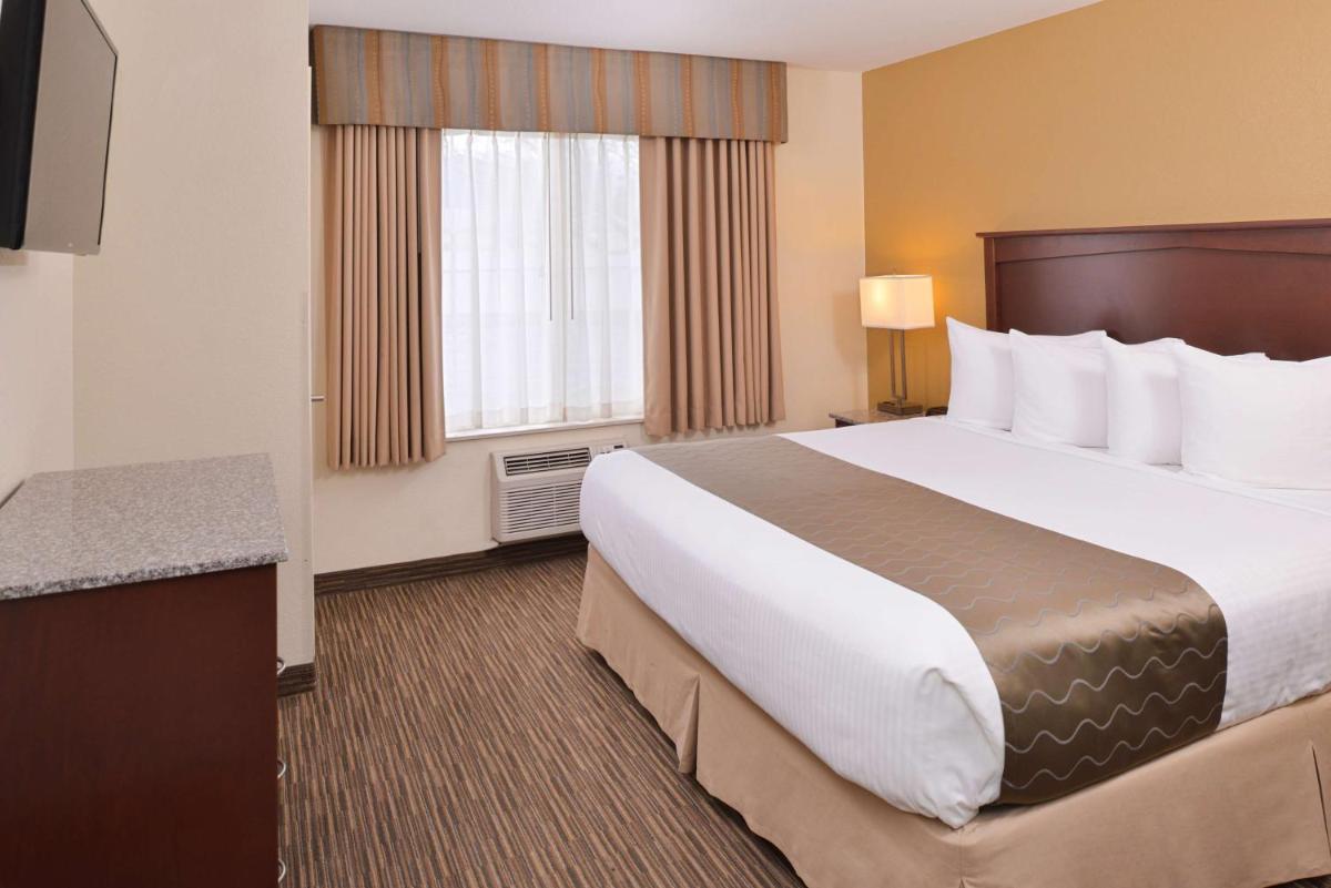 Photo - Best Western Executive Inn & Suites