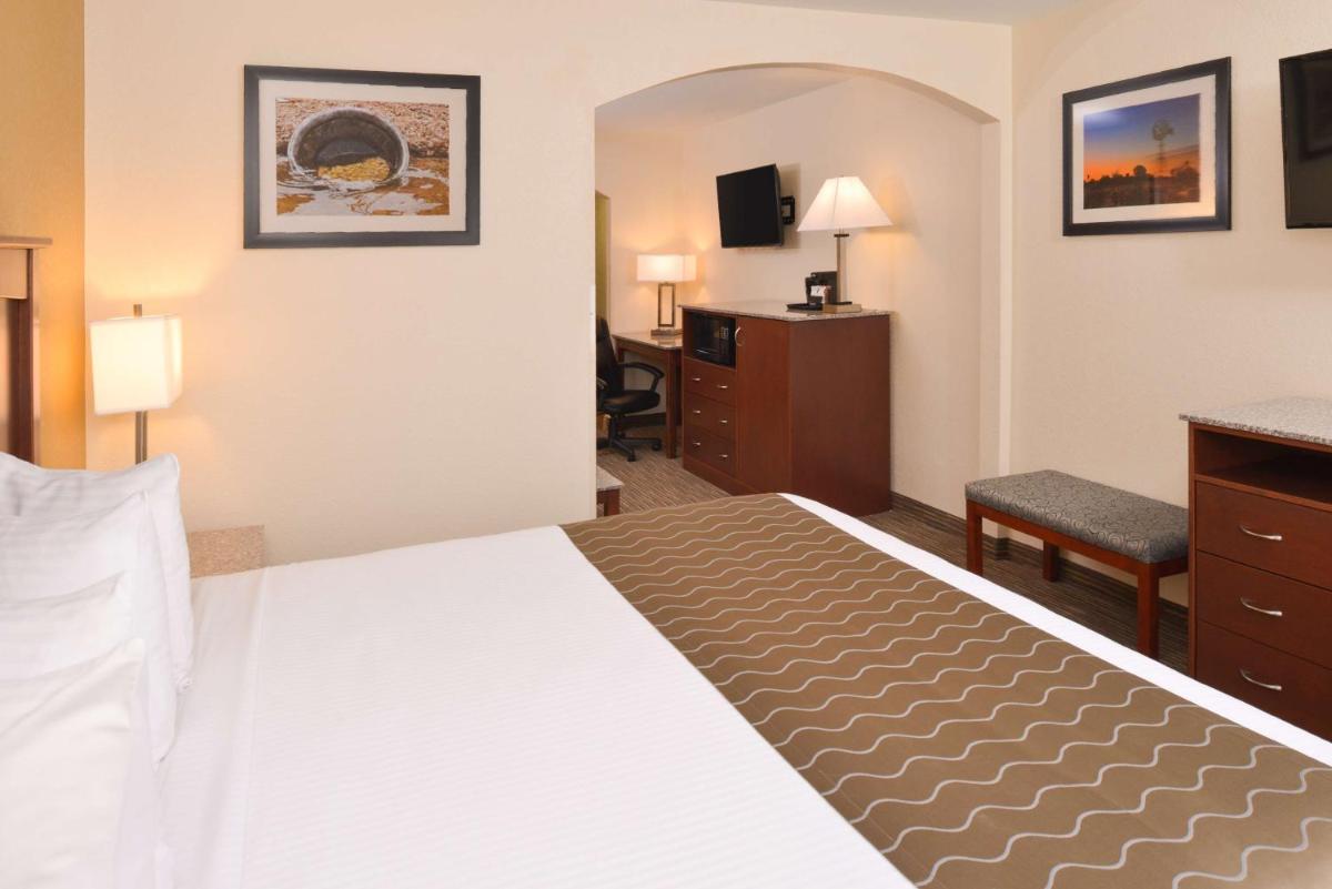 Photo - Best Western Executive Inn & Suites