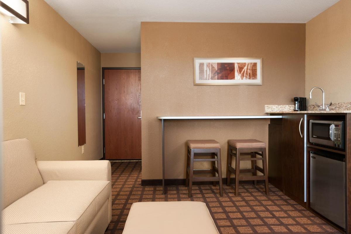 Photo - Microtel Inn & Suites Kenedy