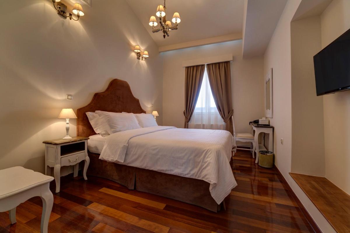 Foto - Home and Poetry