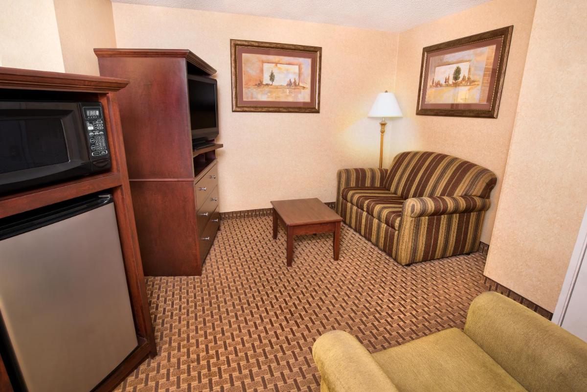 Photo - Grand Plaza Hotel Branson