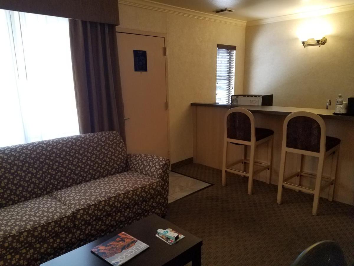 Foto - Best Western InnSuites Tucson Foothills Hotel & Suites