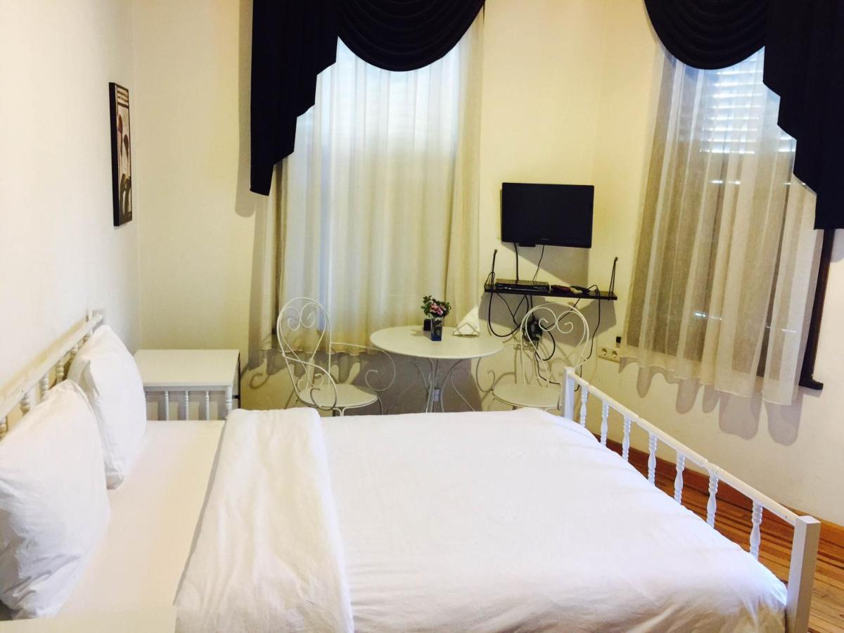 Photo - Pastor Historical Apart-Hotel The Gulf Of İzmir