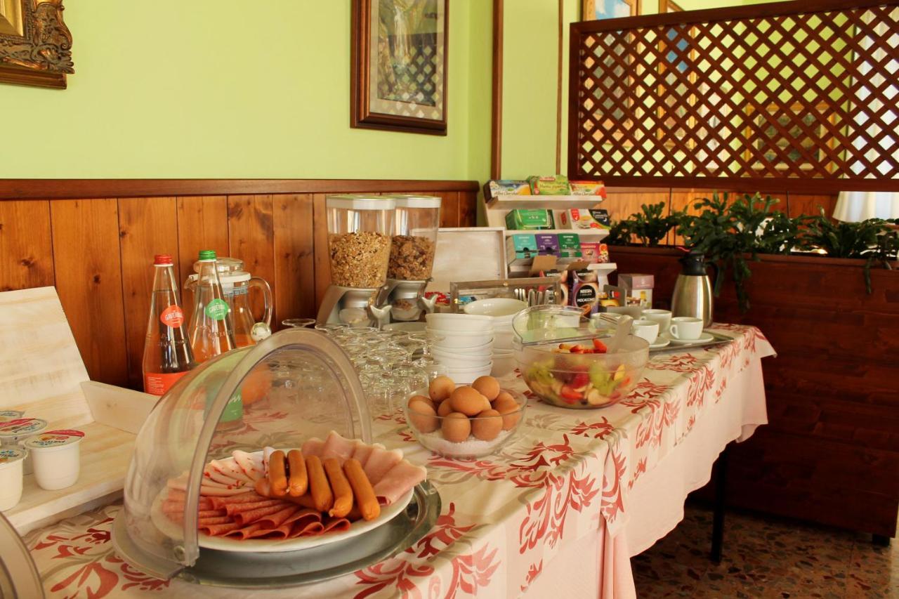 Hotel Poggio d'Oro photo 4