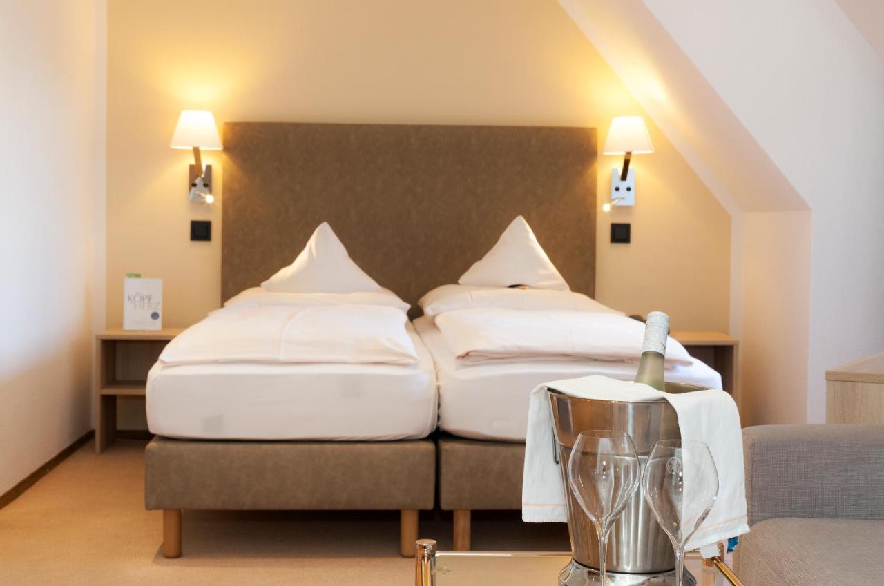 Romantik Hotel Johanniter-Kreuz photo 3