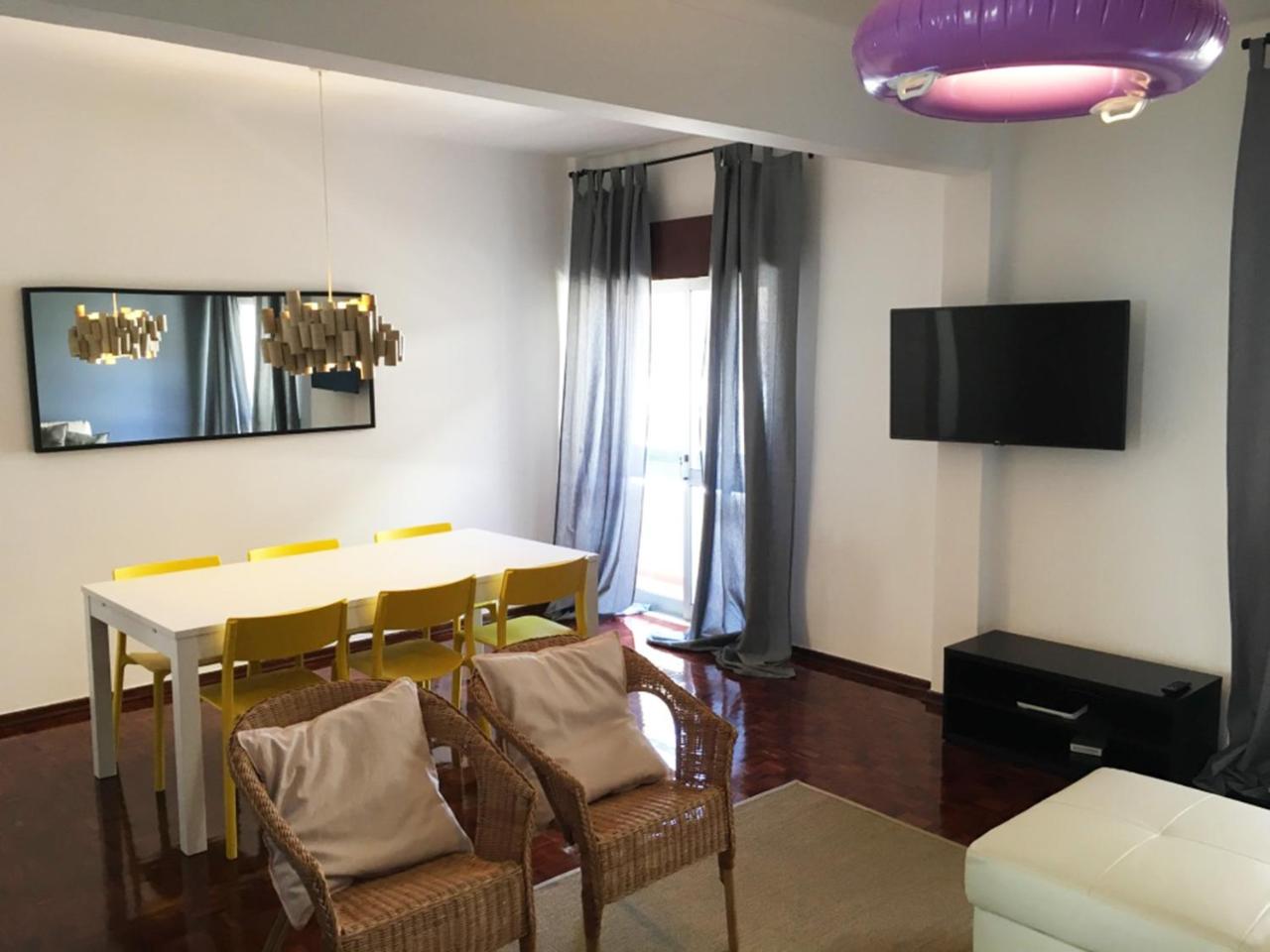 Lemon Tree Apartments - 3