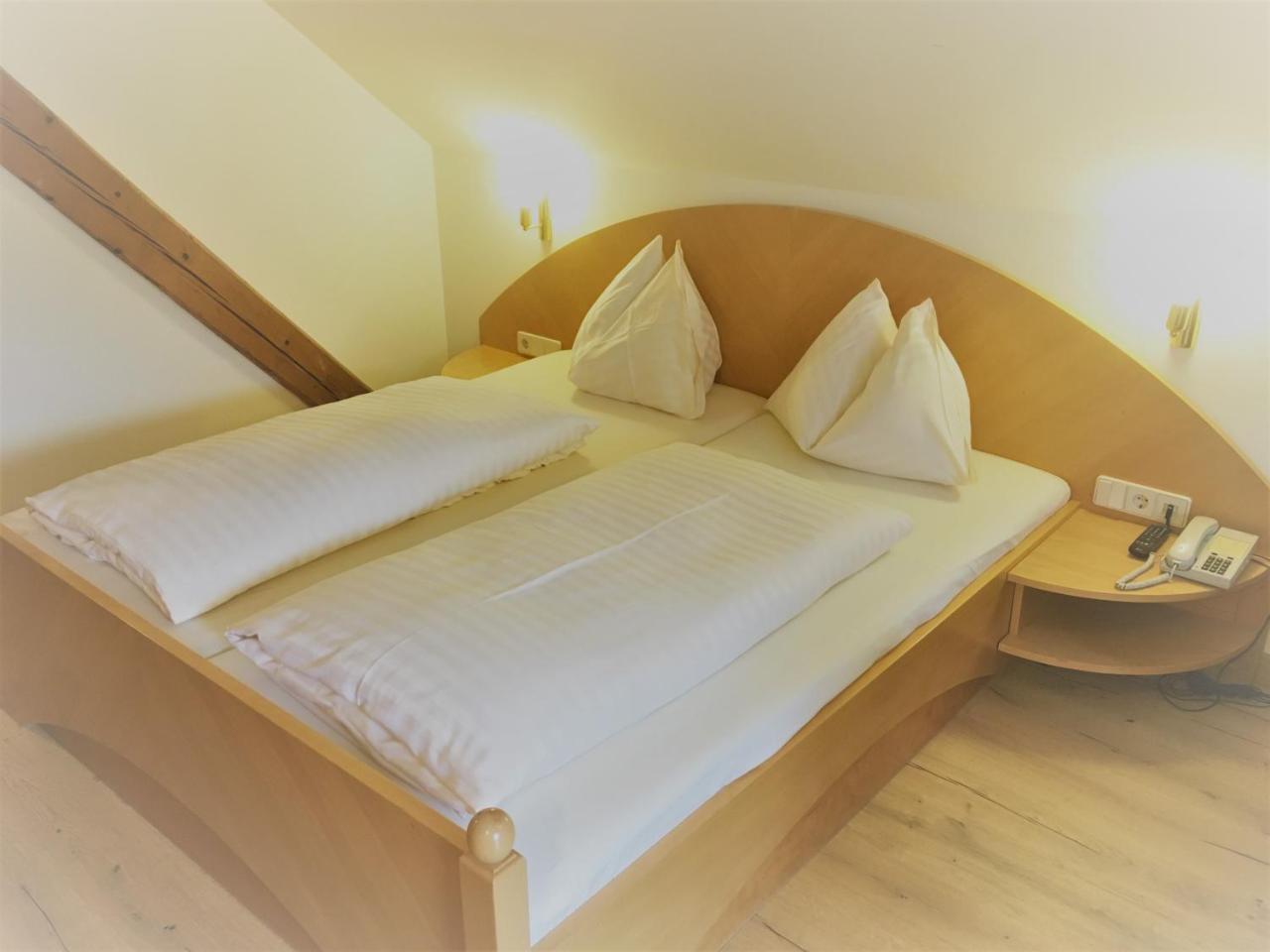 Landhotel Kreinerhof - Self Check In! photo 2