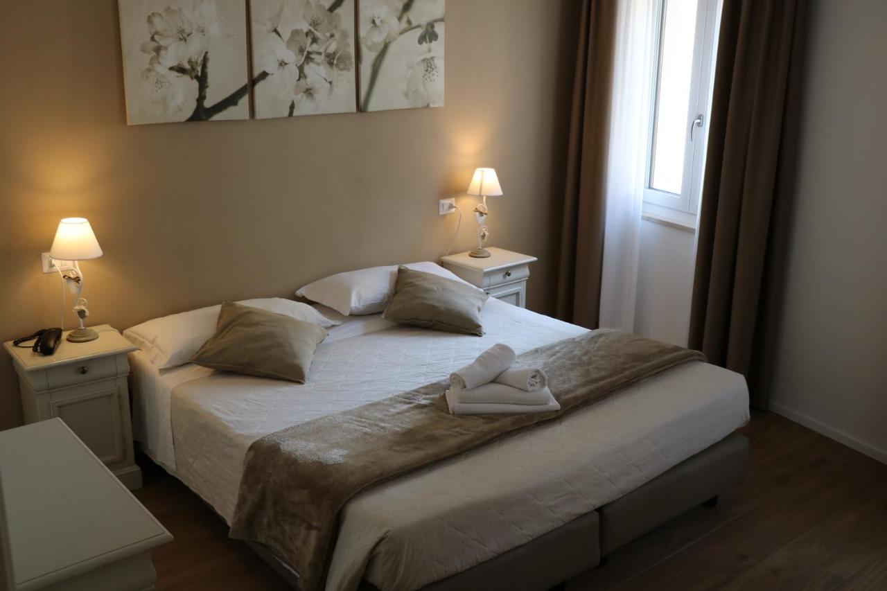 Hotel RivaMia photo 2