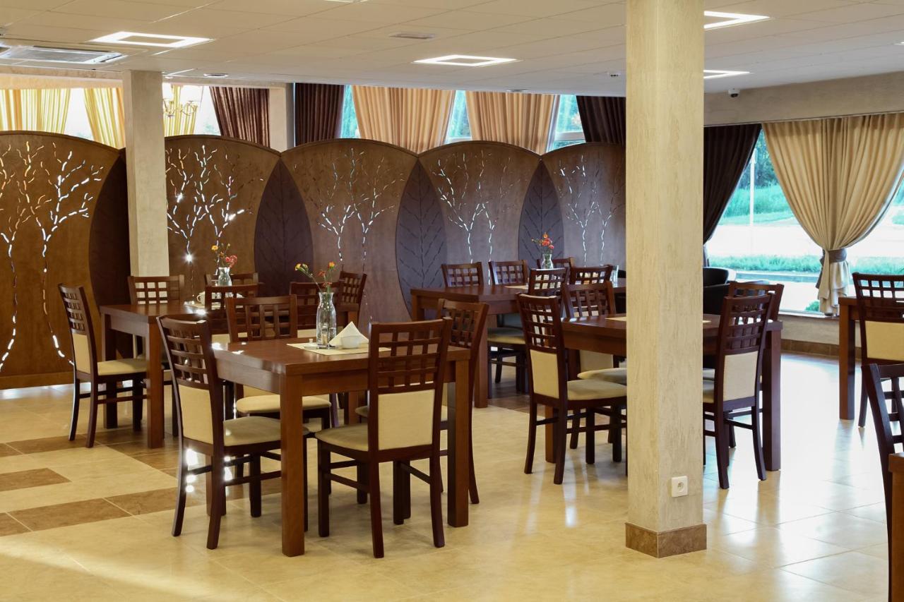 Hotel Serby photo 4