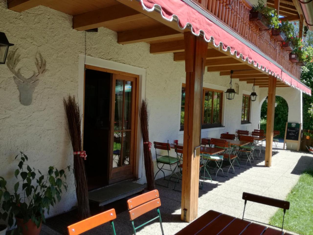 Hotel-Restaurant Zum Hirschhaus Inklusiv Chiemgaukarte photo 4