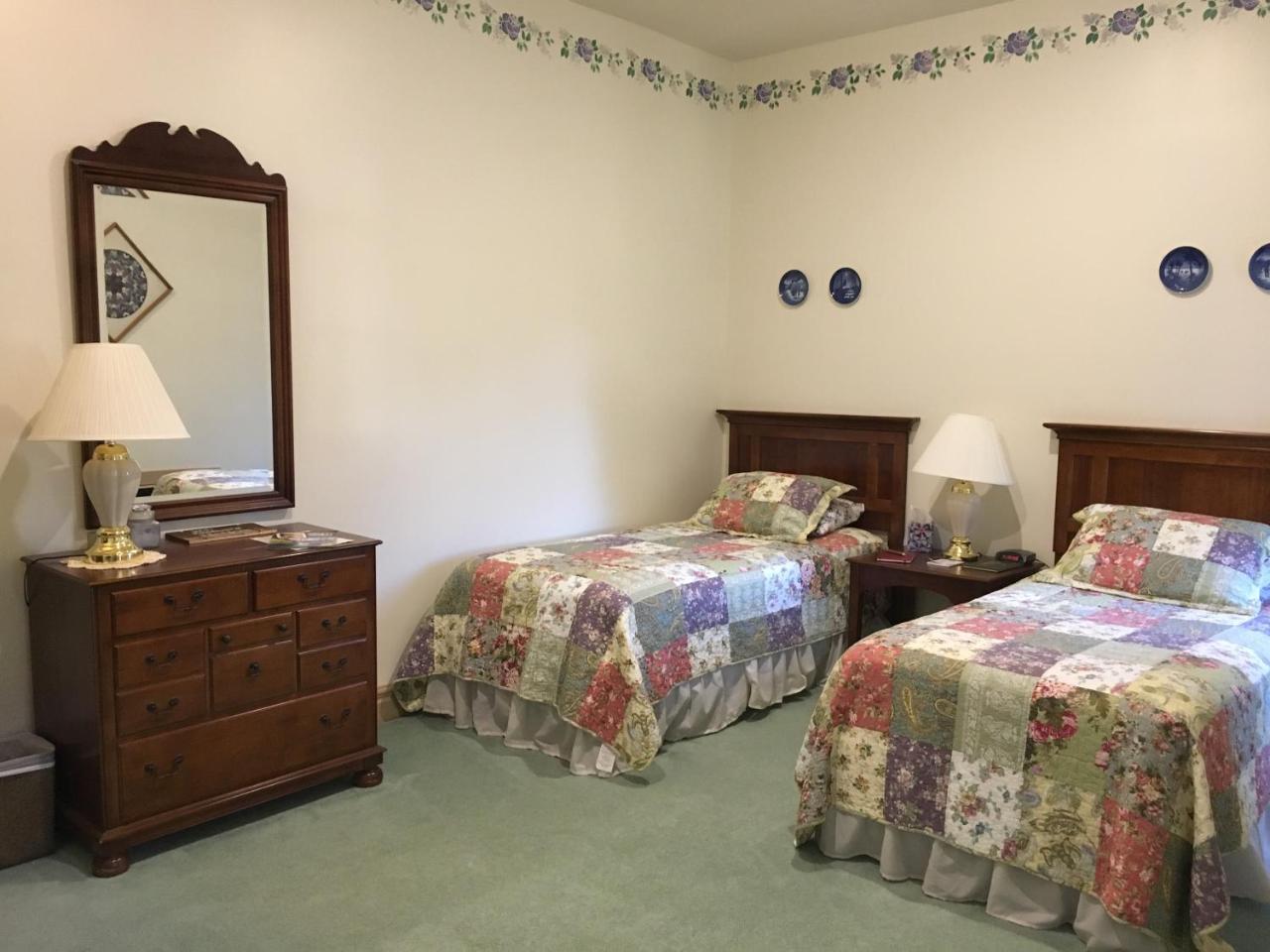 Oak Valley Inn and Suites photo 3