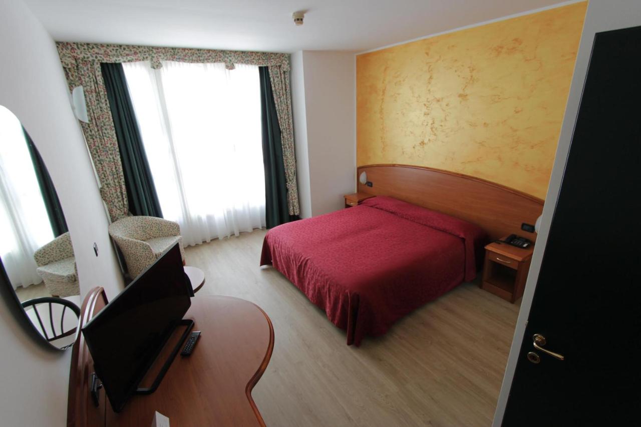 Hotel Europa photo 4