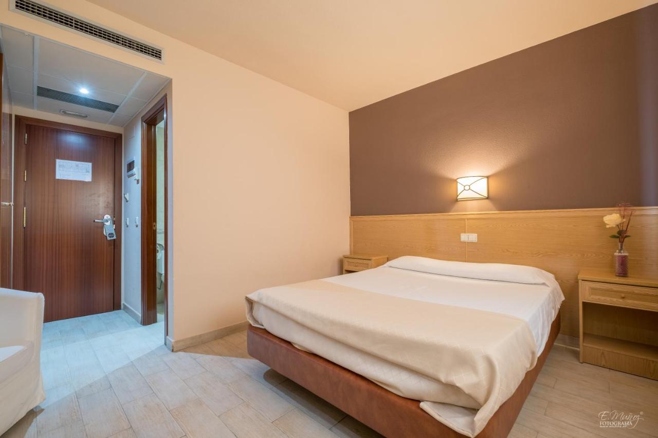 Hotel Vivar photo 4