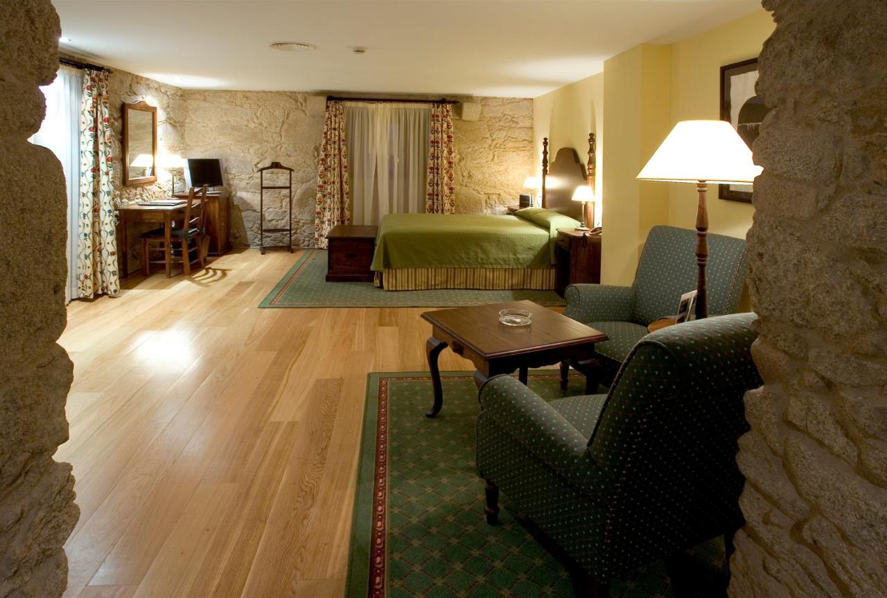 Hotel Pazo de Lestrove by Pousadas de Compostela photo 3