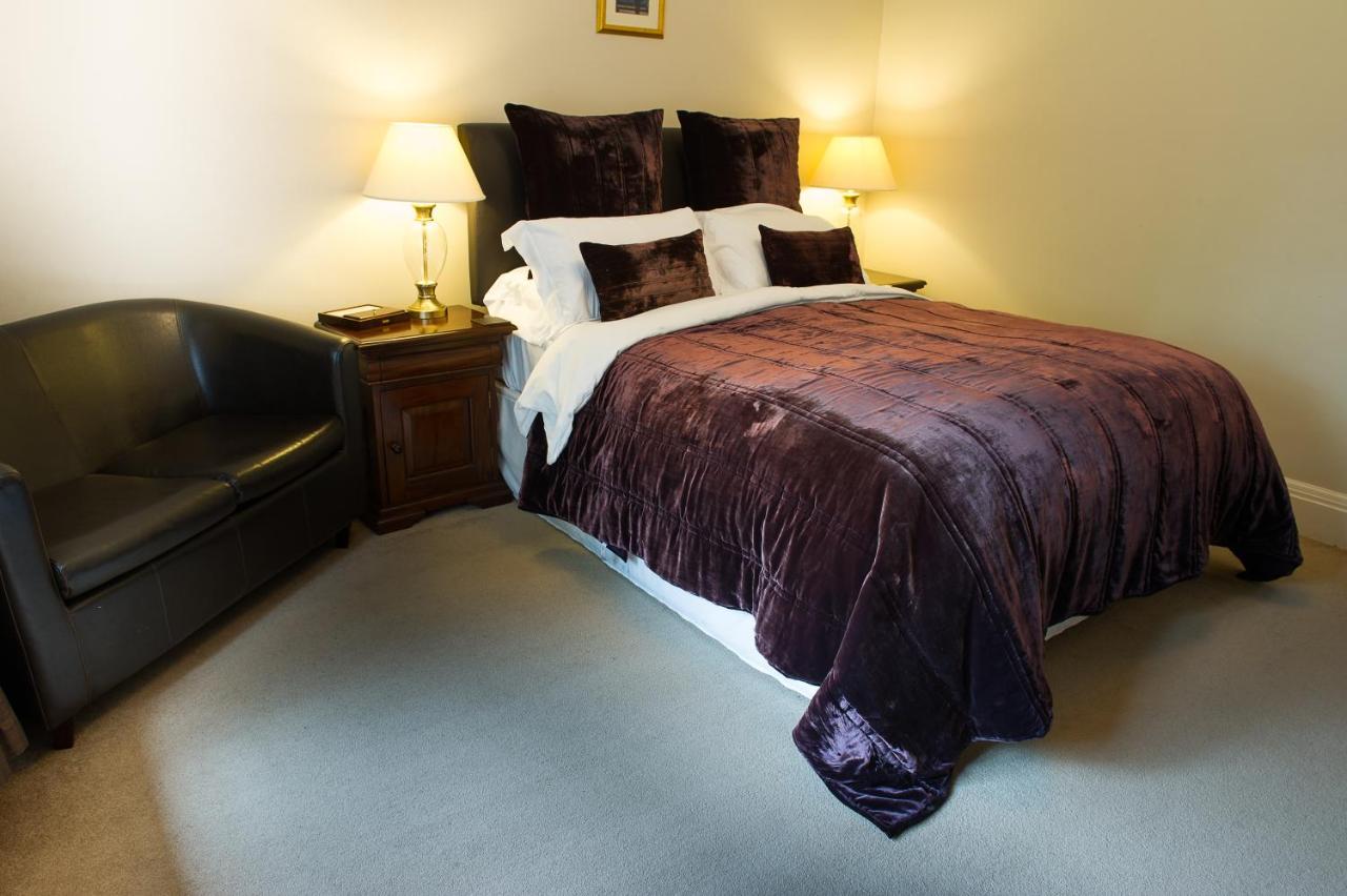 Claverton Country House Hotel photo 2