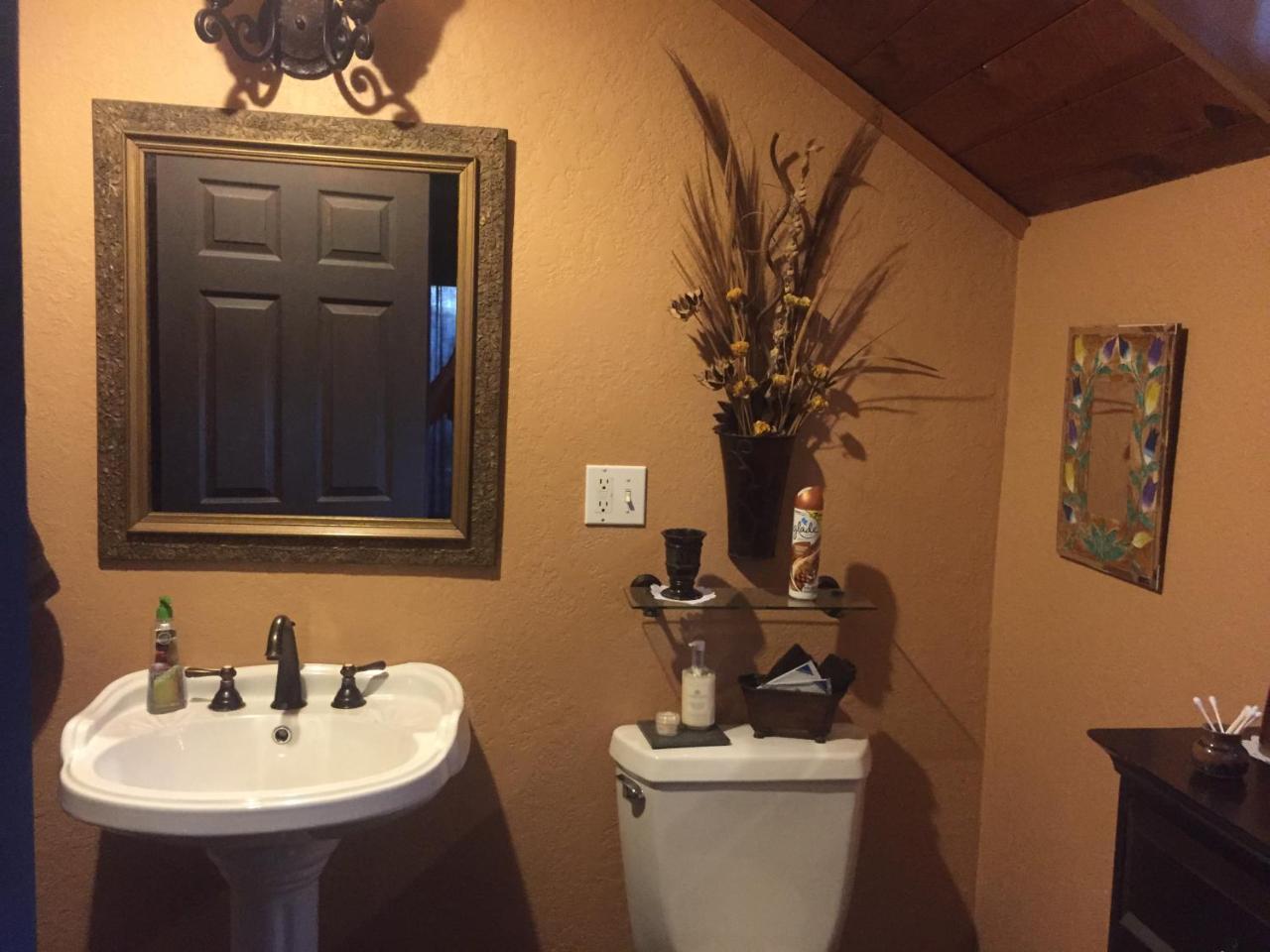 The Whitmore Inn photo 4