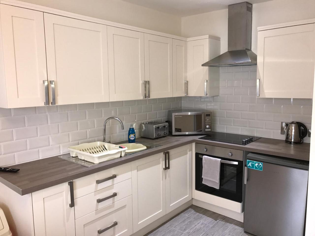 Pavilion Holiday Apartments - 4
