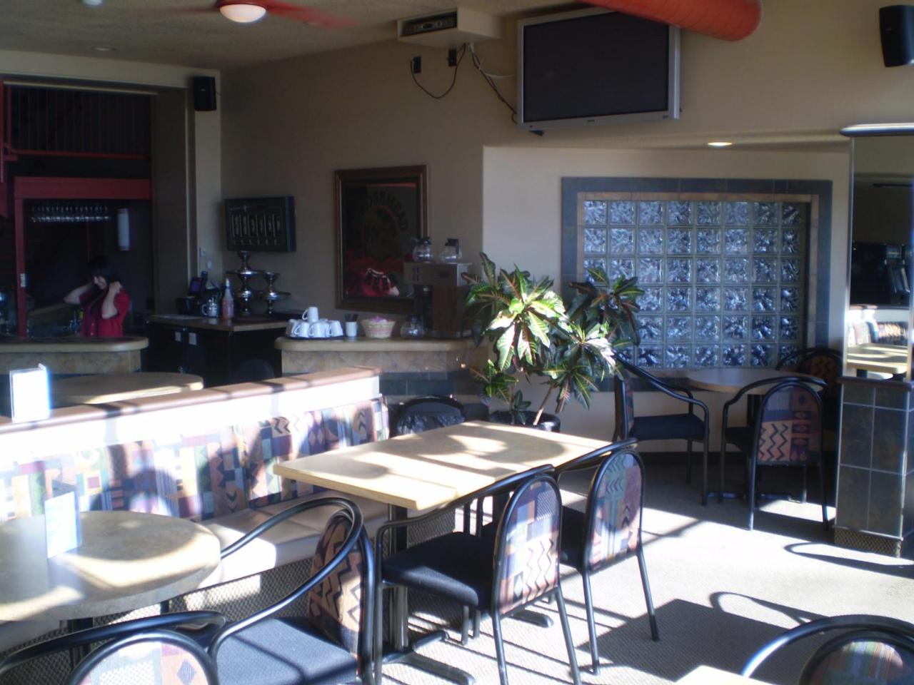 Travelodge by Wyndham Brandon Keystone photo 3