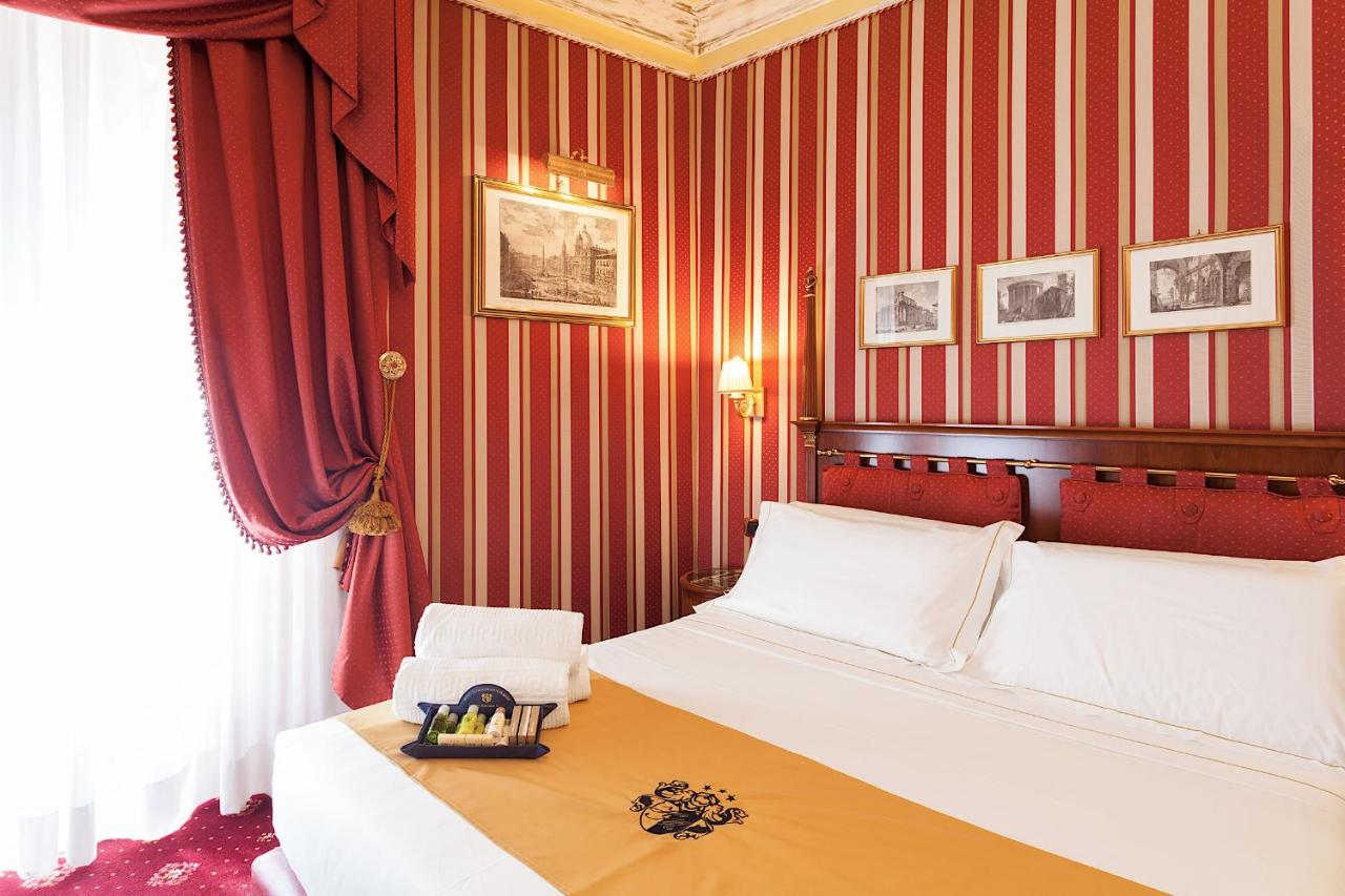 Hotel Manfredi Suite In Rome photo 3