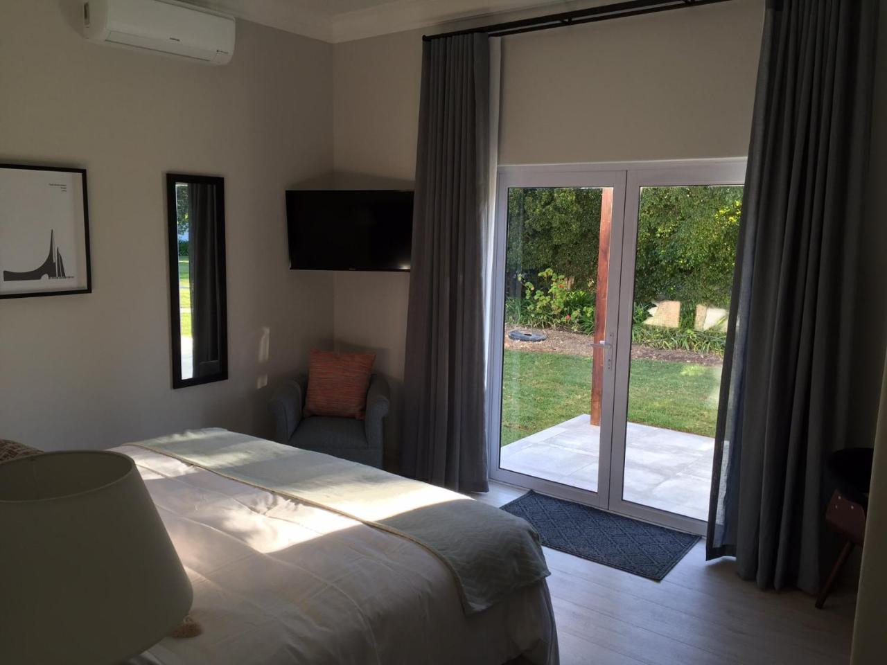 Vine Guesthouse photo 2