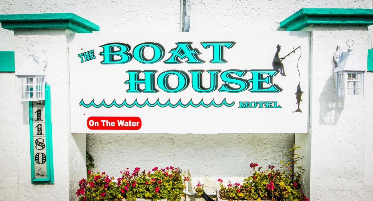The BoatHouse photo 3