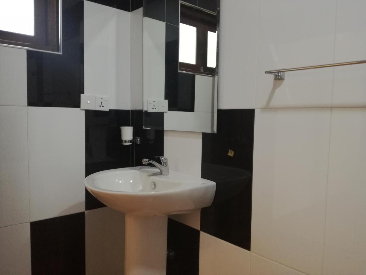 Mathews Holiday Resort photo 3