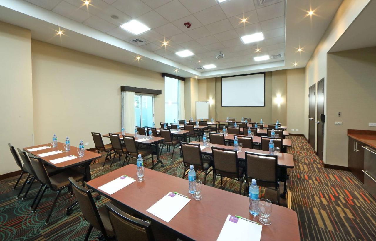 Hotel Dann Carlton Marinn Place Panama Financial District photo 2