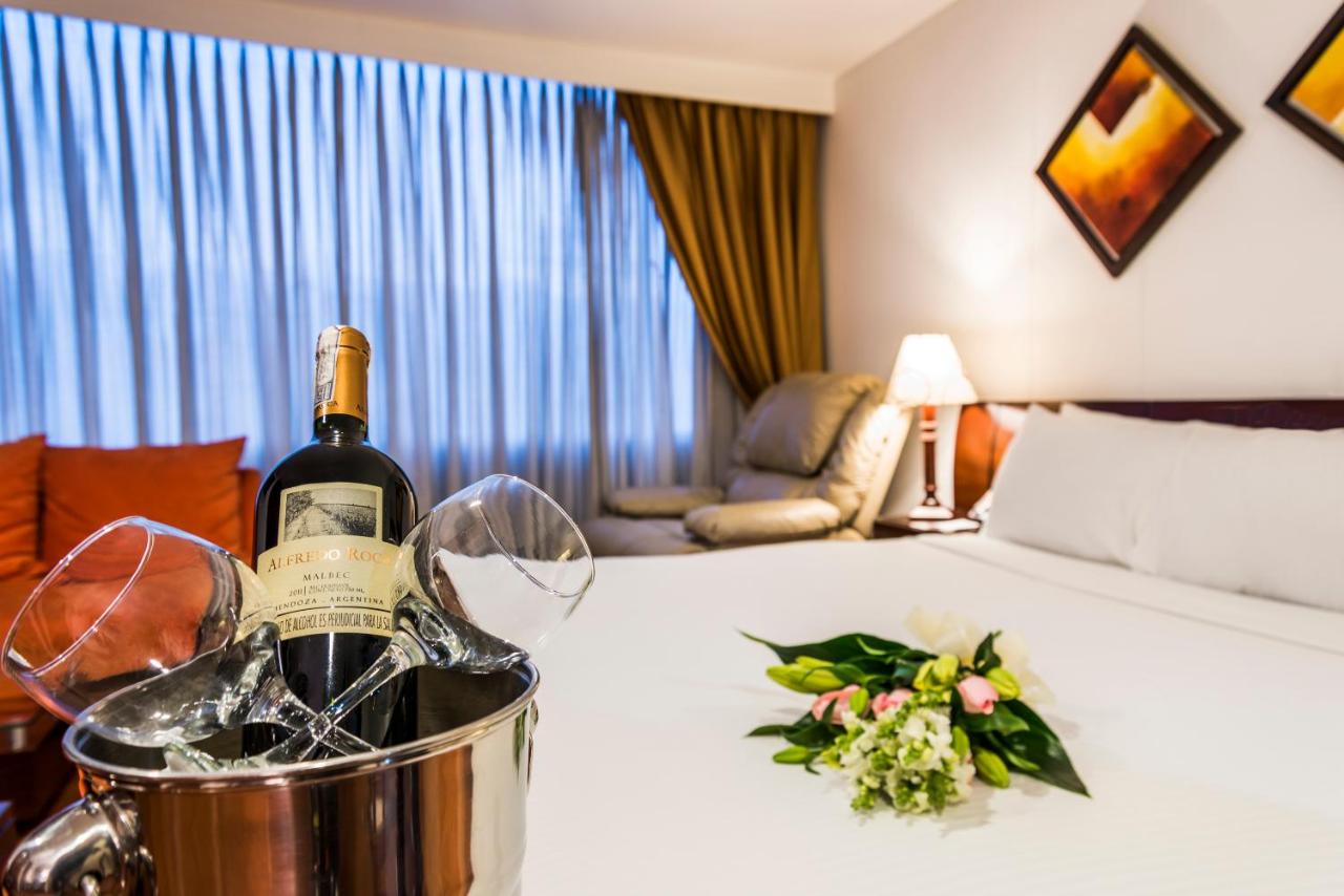 Hotel Platinum Suite photo 4