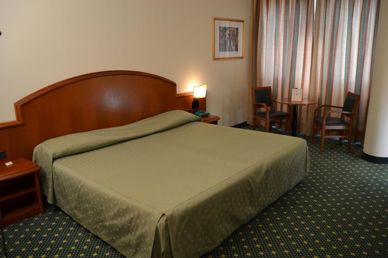 Hotel Due Leoni - 4