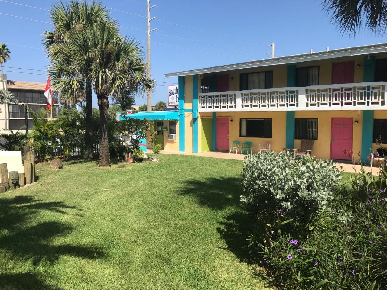 South Beach Inn - Cocoa Beach photo 2