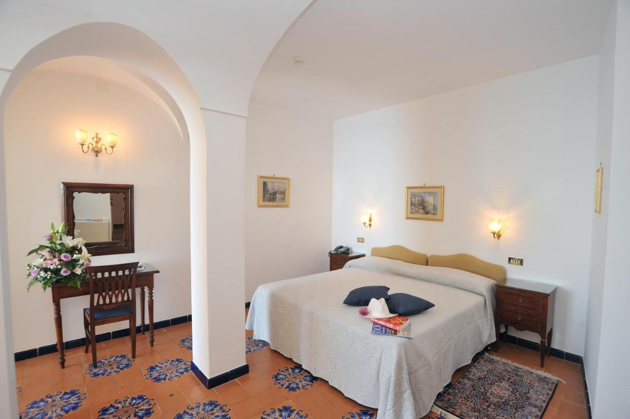 Hotel Belvedere - 3
