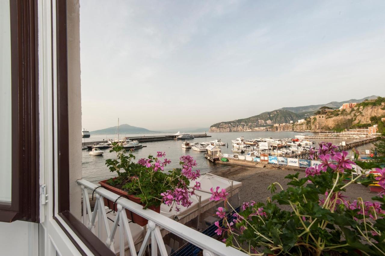 Photo - Surriento Suites