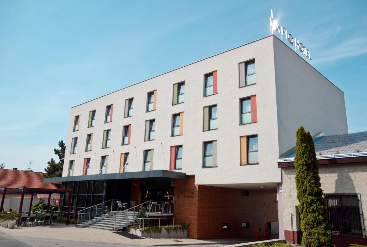 IMPIQ Hotel - 2