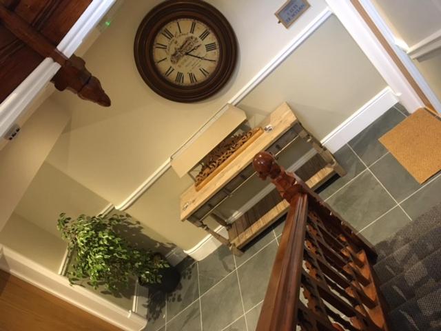 Llys y Dderwen - Oak Court photo 3