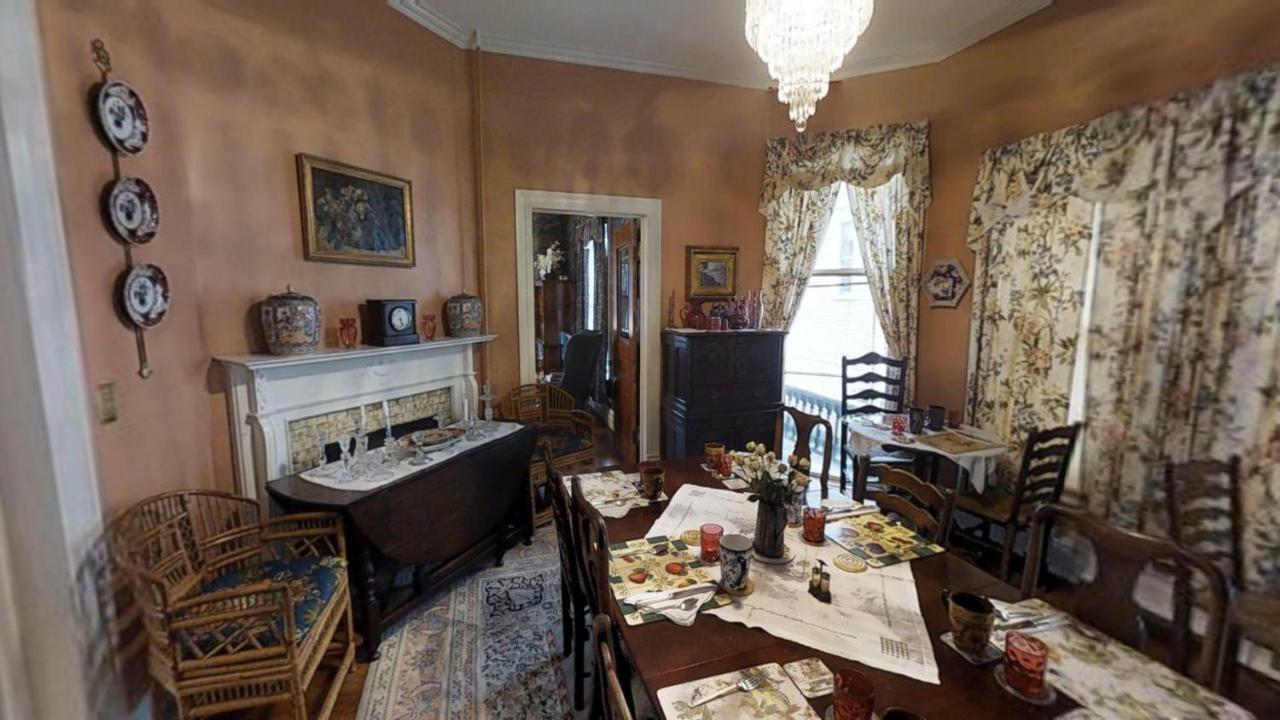 Hanna House Bed & Breakfast - 4