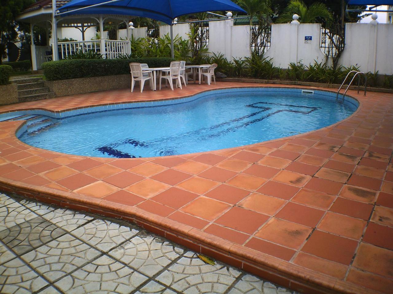 Lavender Lodge Hotel photo 4