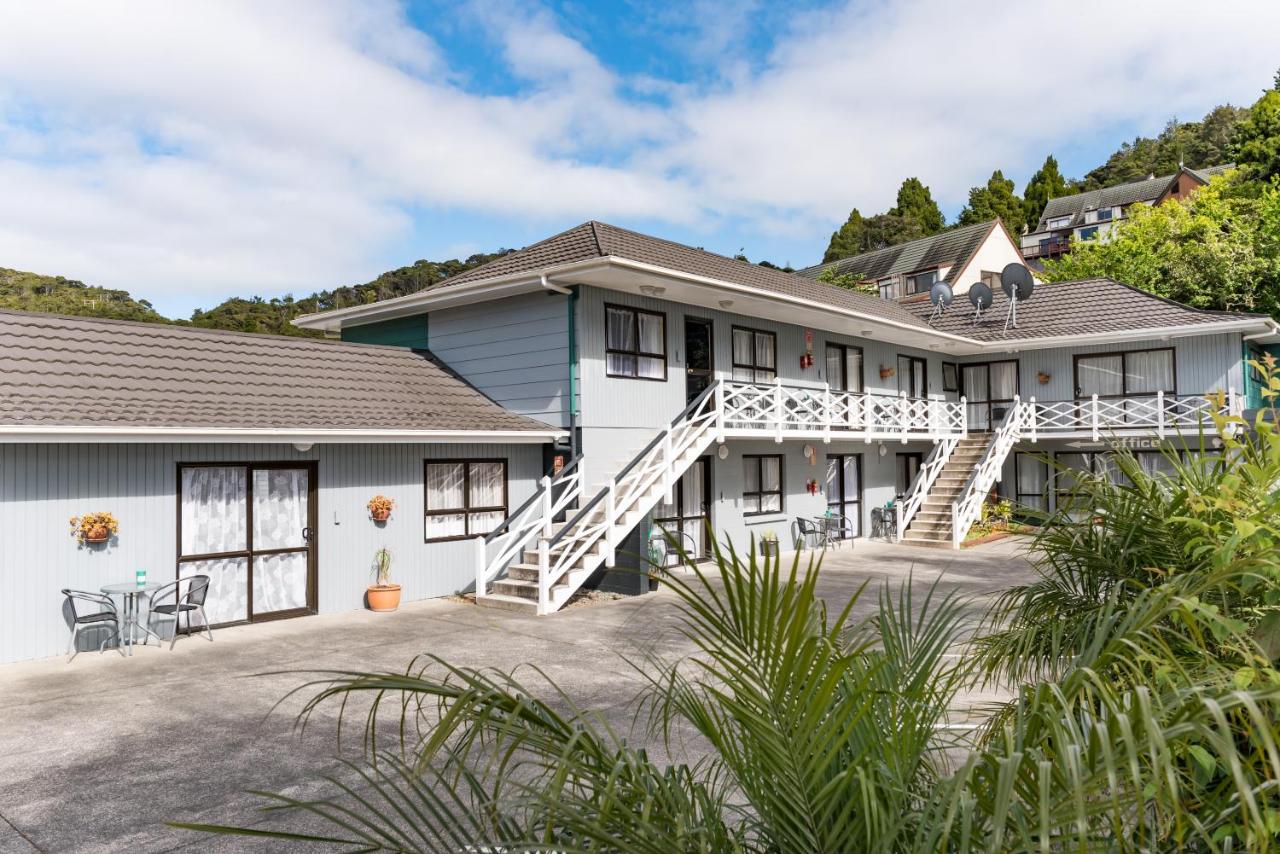 Photo - Dolphin Motel