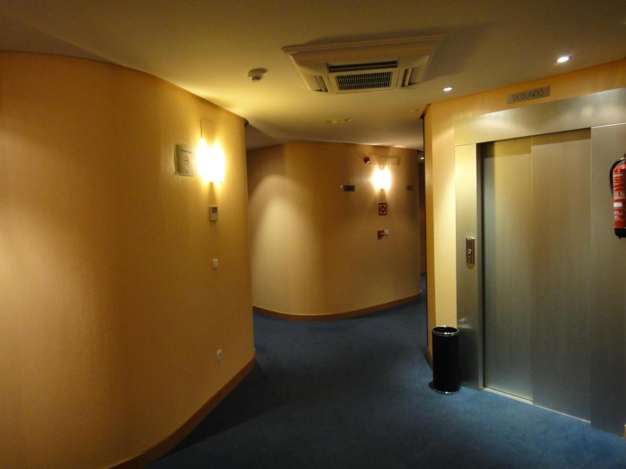 Hotel Palacio Congresos photo 2