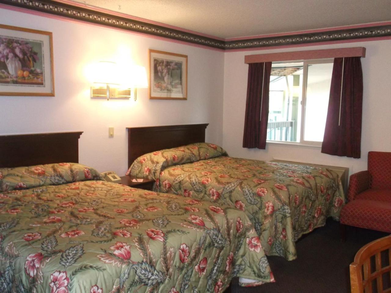 Sunrise Inn photo 2