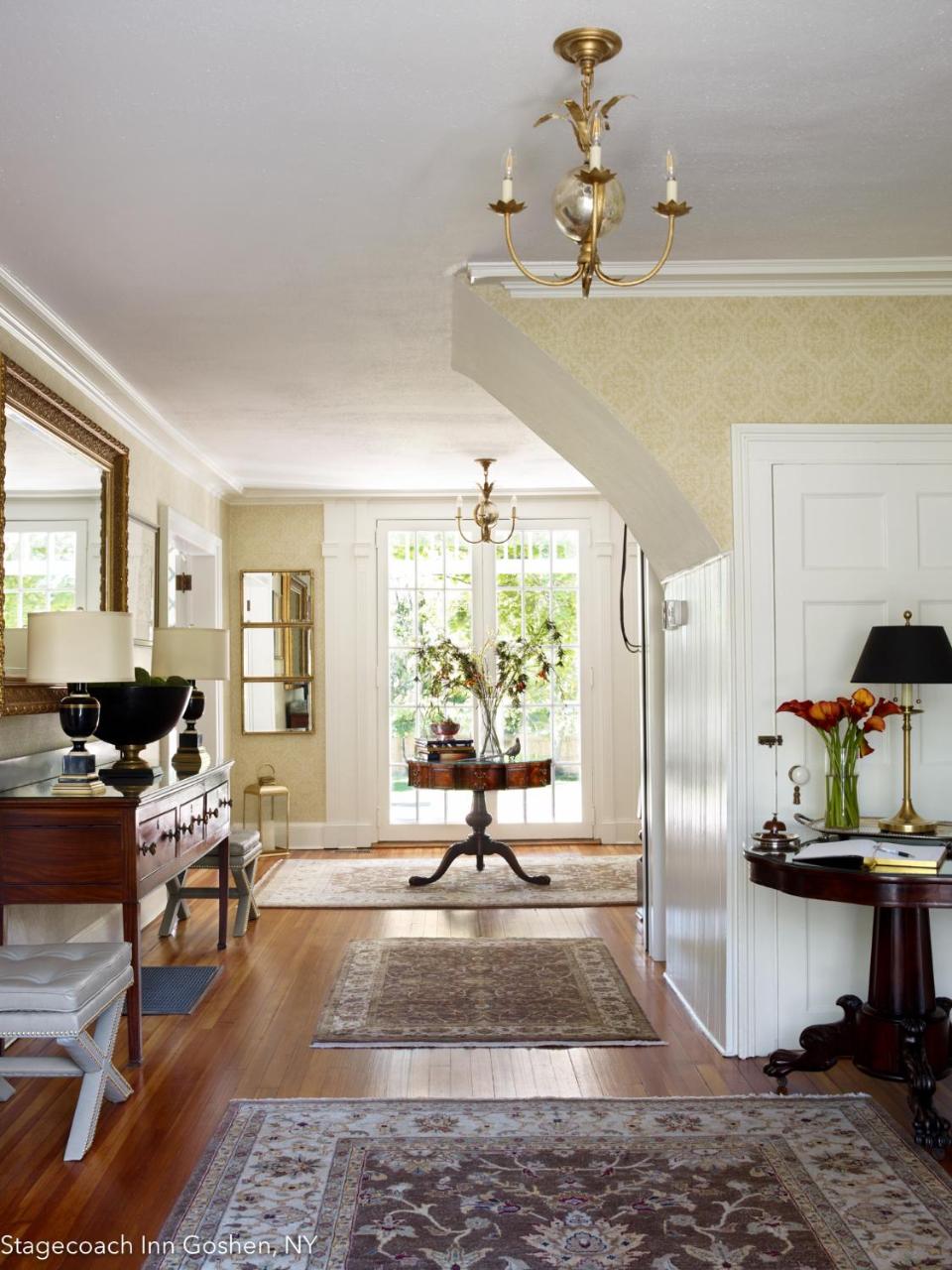Stagecoach Inn - 2