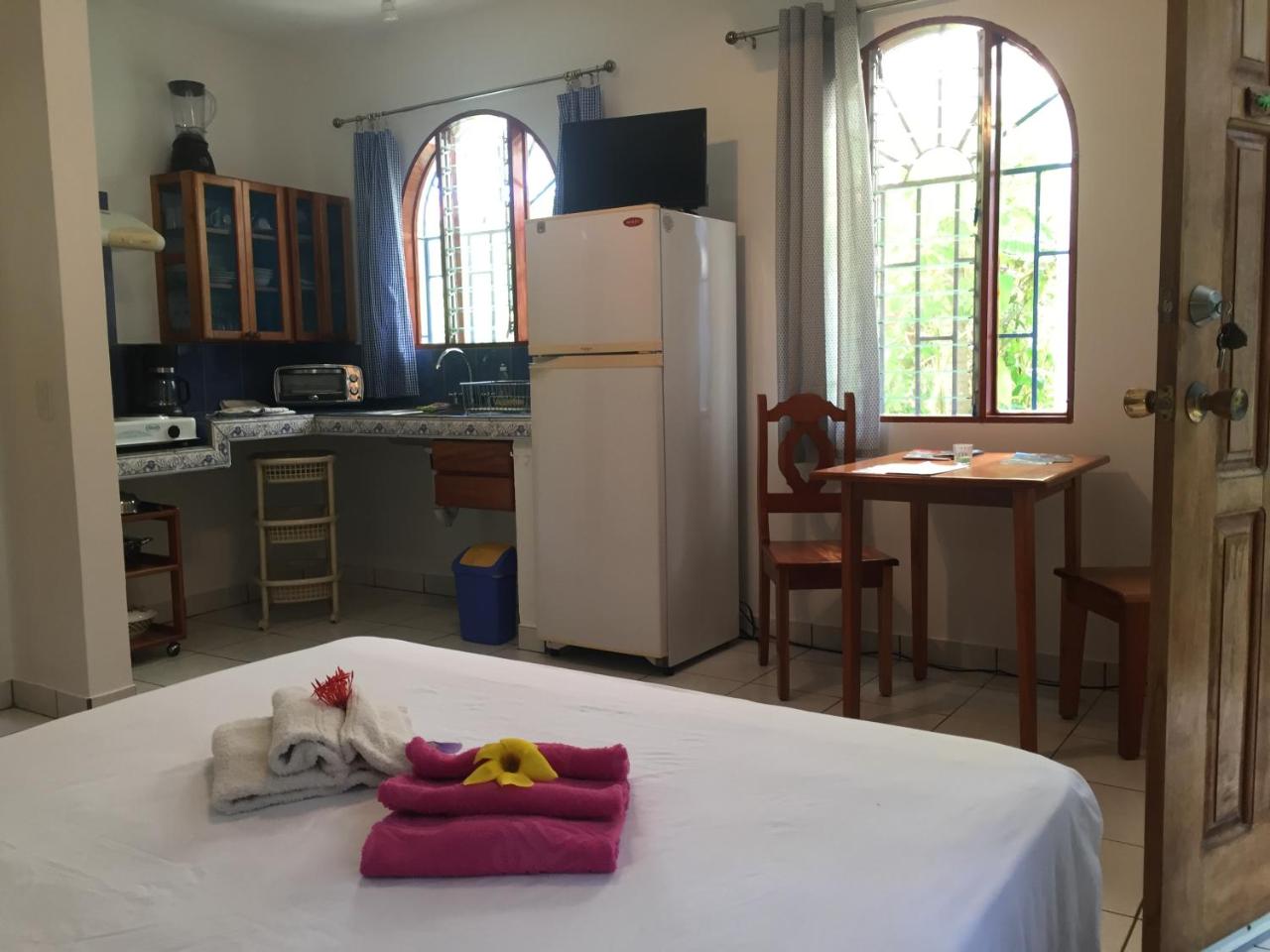 Photo - La Perlita