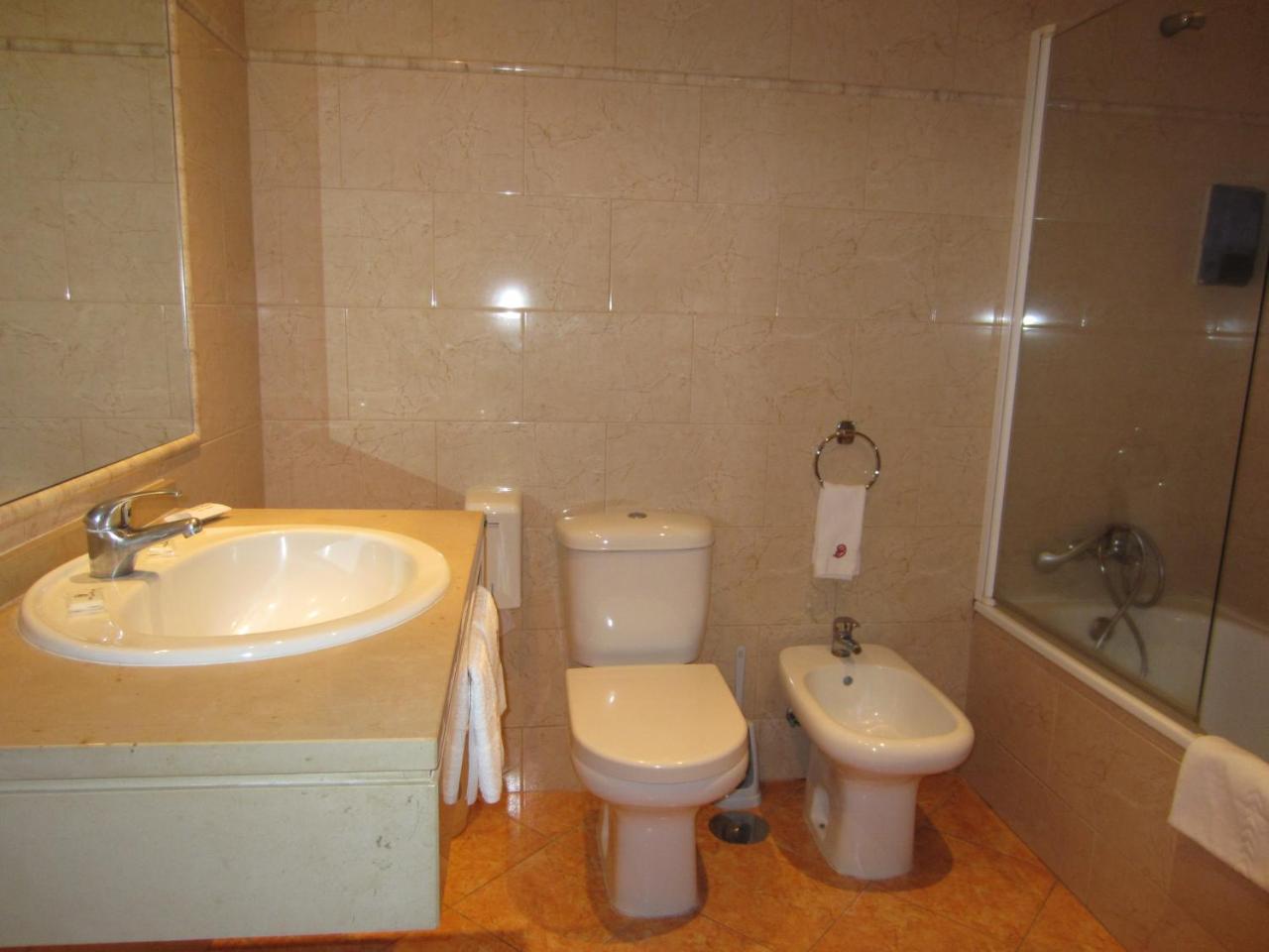 Dom Hotel photo 2