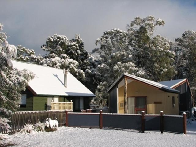 Derwent Bridge Chalets & Studios photo 4