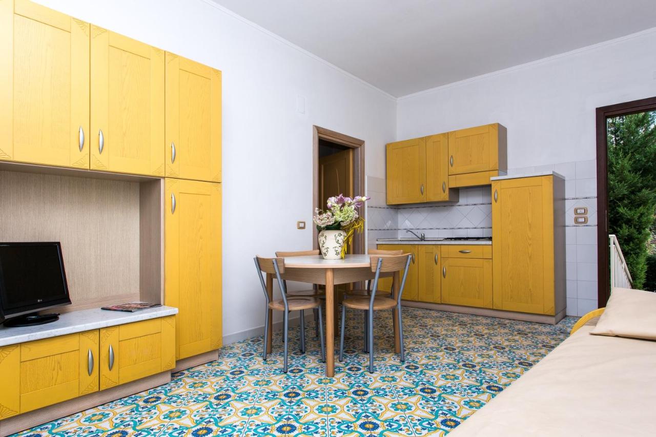 Club Residence La Castellana Mare photo 2