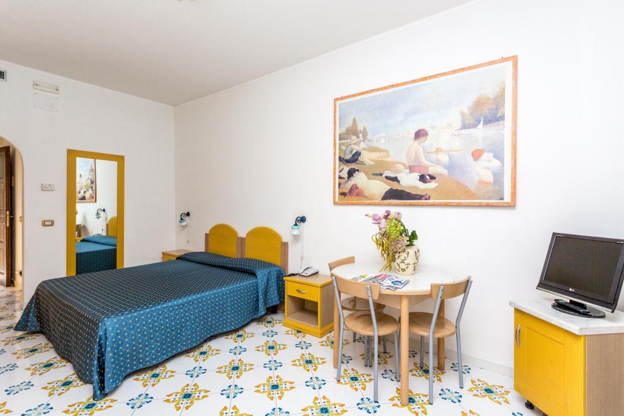 Club Residence La Castellana Mare photo 4