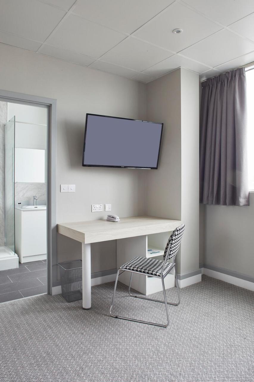 Cardiff Bute Terrace Hotel photo 2
