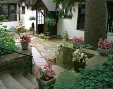 Whistler's Inn photo 2