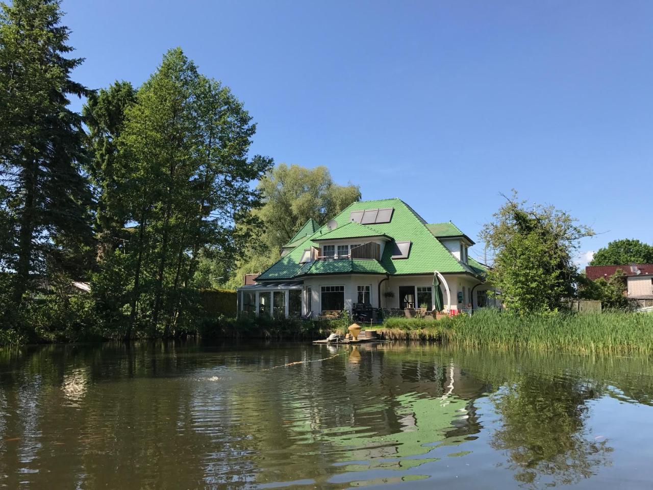 Moderne Maisonette-Wohnung am Karpfenteich; modern Apartment with view of the carp pond - 3