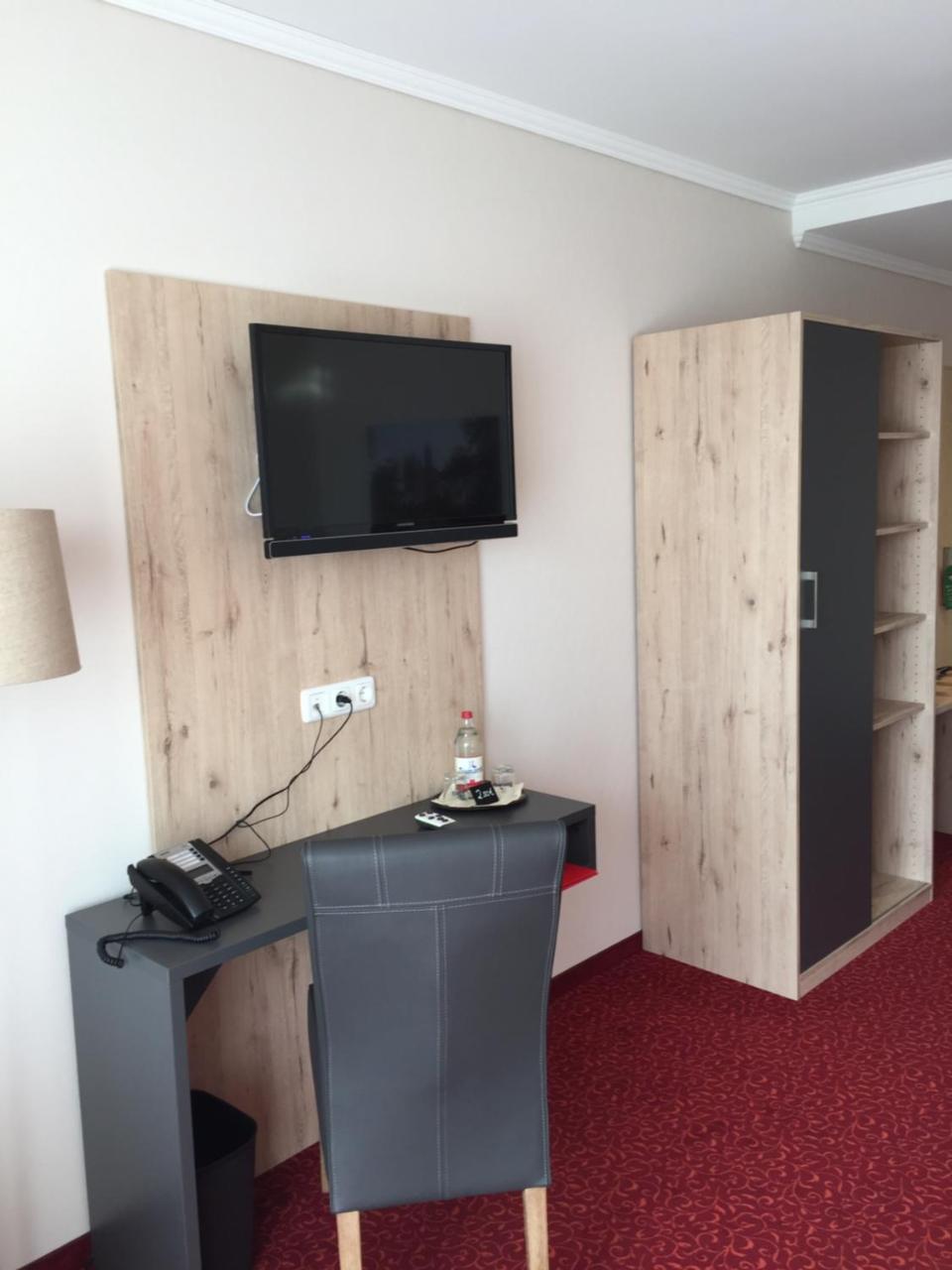 Hotel Stadt Magdeburg photo 4