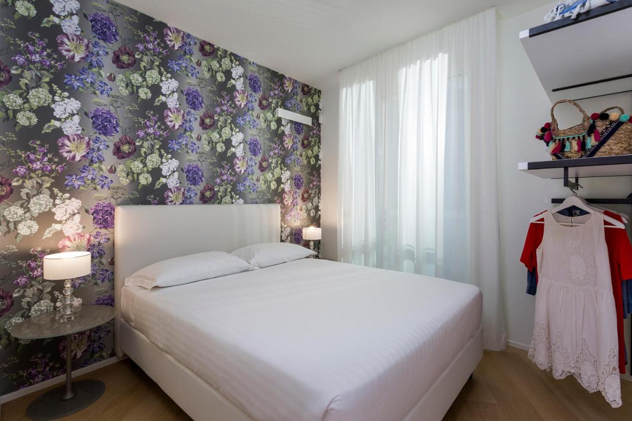 Embassy Aparthotel - 6